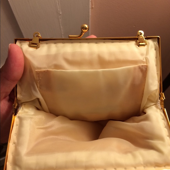 Vintage Crossbody Beaded Purse - Picture 9 of 13